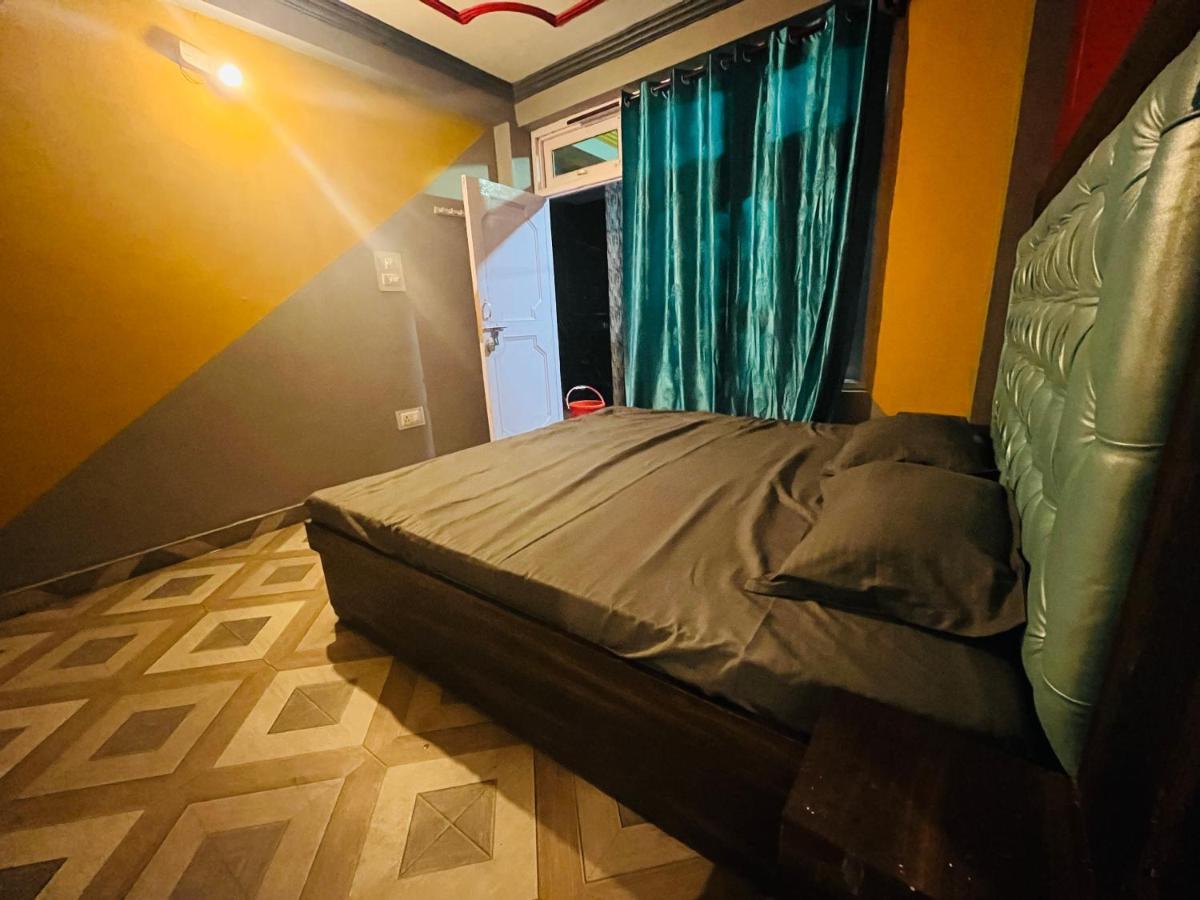 Shanti Cafe & Hostels Касоль Екстер'єр фото