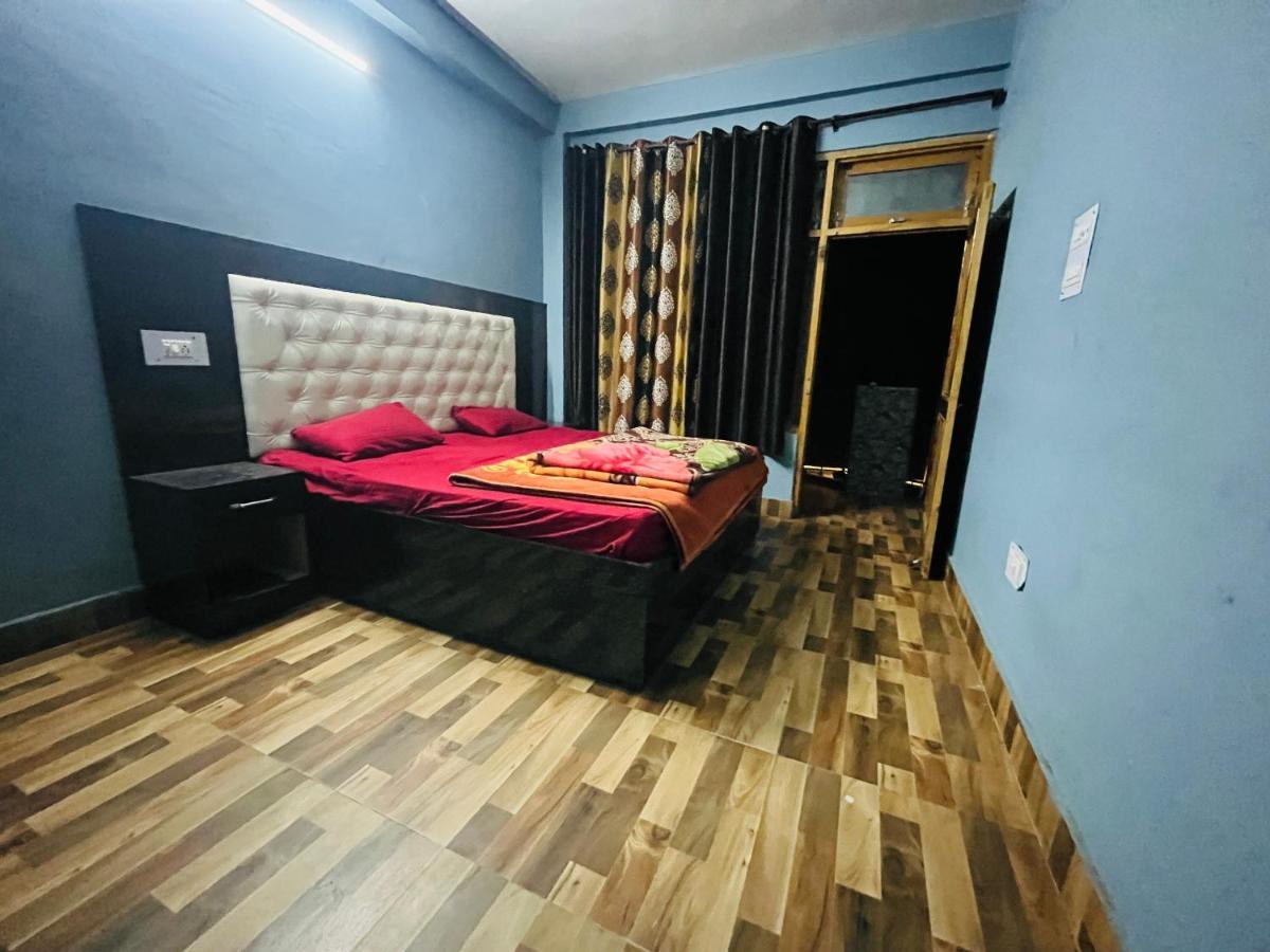 Shanti Cafe & Hostels Касоль Екстер'єр фото