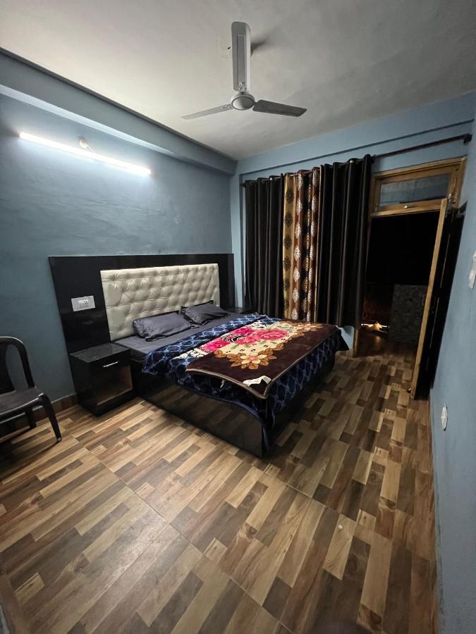 Shanti Cafe & Hostels Касоль Екстер'єр фото