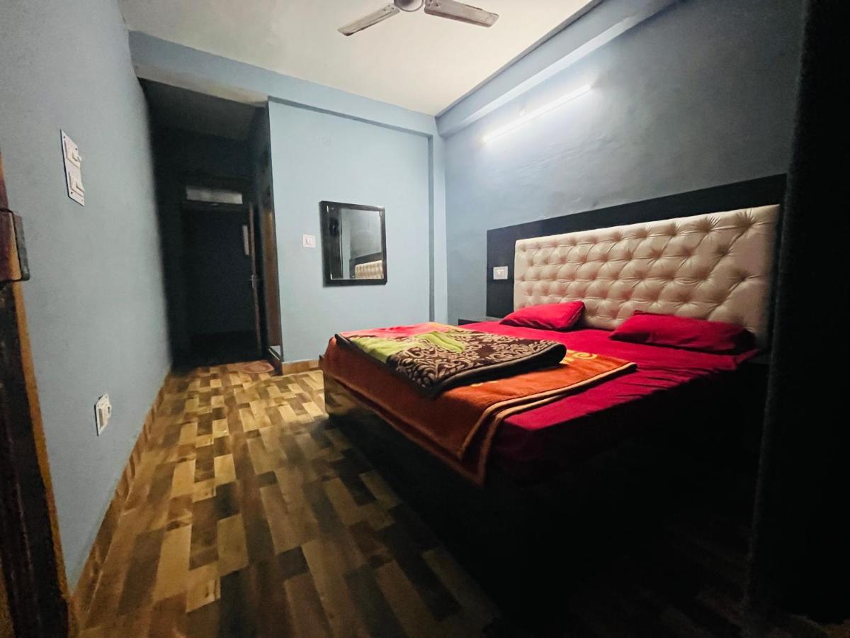 Shanti Cafe & Hostels Касоль Екстер'єр фото